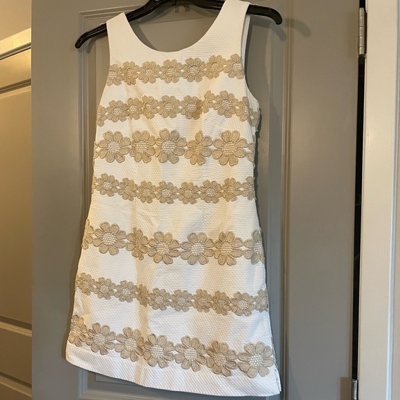 White and gold mini dress - Picture 2 of 8